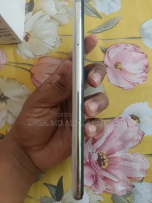 শাওমি মি ৯ লাইট ১২৮ জিবি হোয়াইট