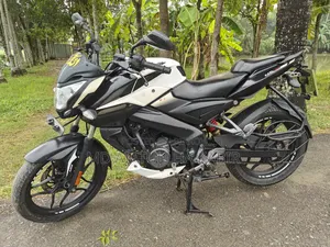 Bajaj Pulsar NS 160 2019 White