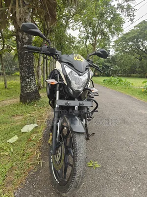 Bajaj Pulsar NS 160 2019 White