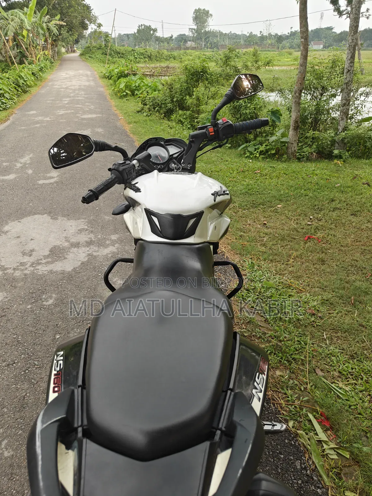 Bajaj Pulsar NS 160 2019 White