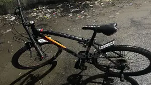 একটি বাইসাইকেল বিক্রি করা হবে