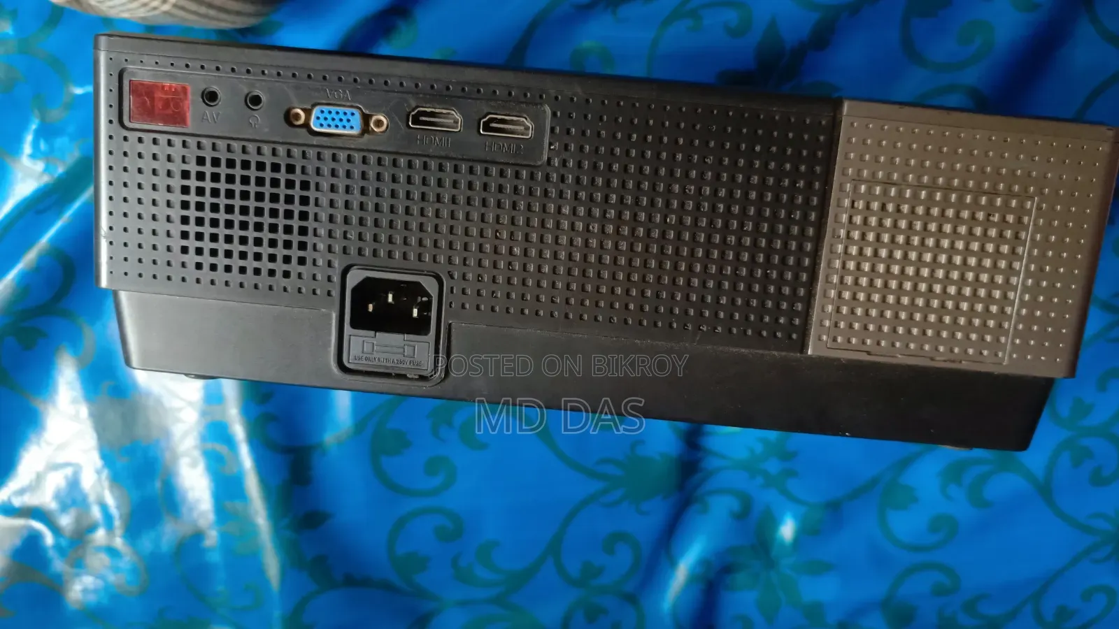 Cheerlux Cl770 4000-lumens Android Led Projector