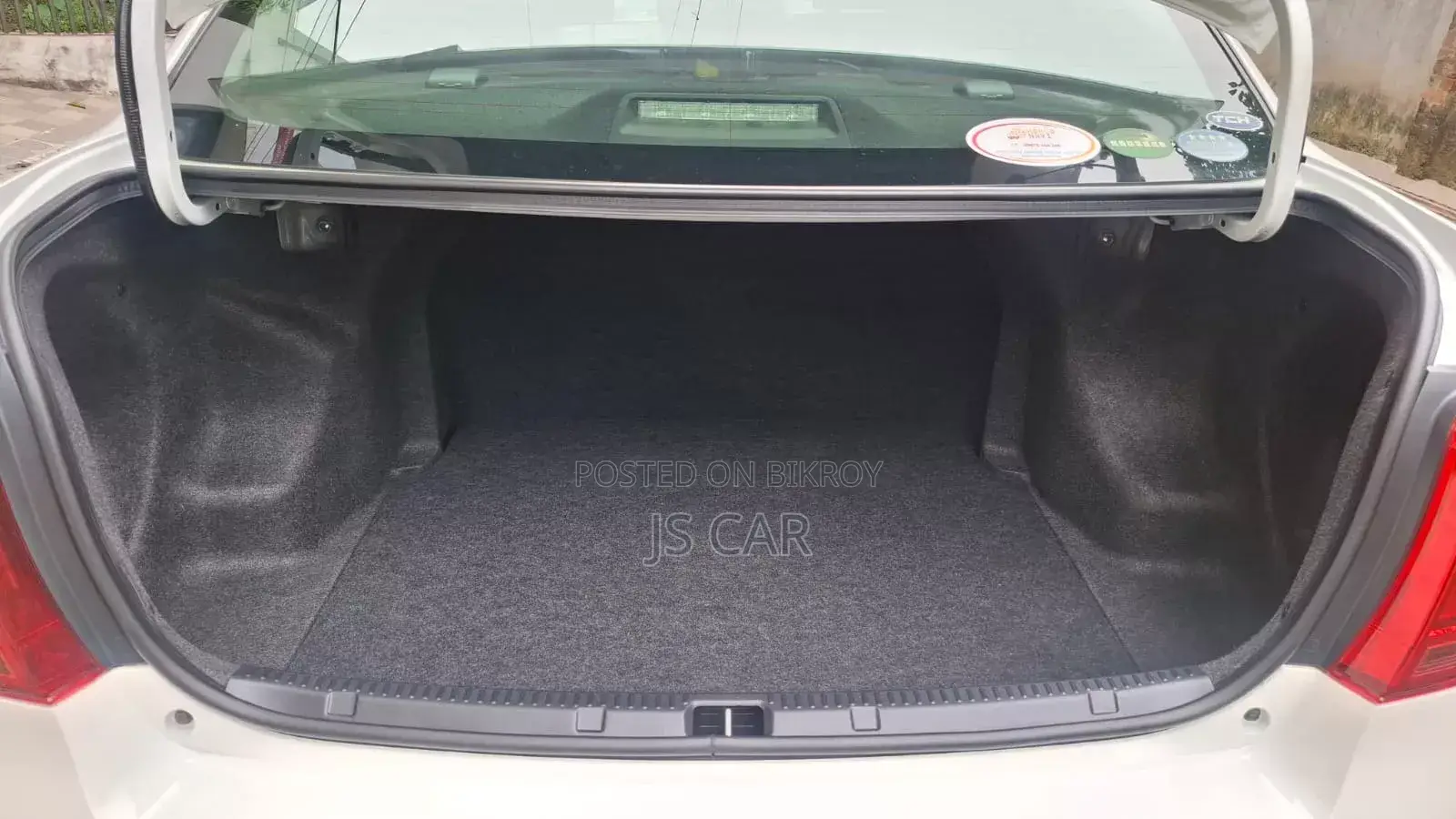 Toyota Axio 2019 White