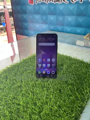 Vivo Y17 128 GB