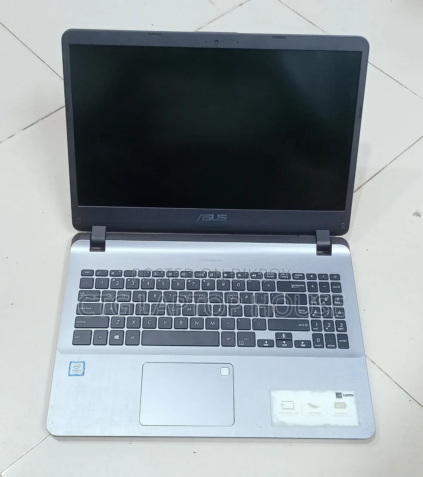 Laptop Asus 4GB Intel Core i3 HDD+SSD 500GB