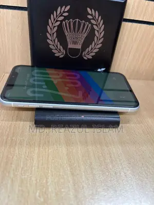 Apple iPhone 11 64 GB White