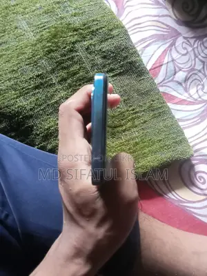 Infinix Hot 40i 128 GB Blue