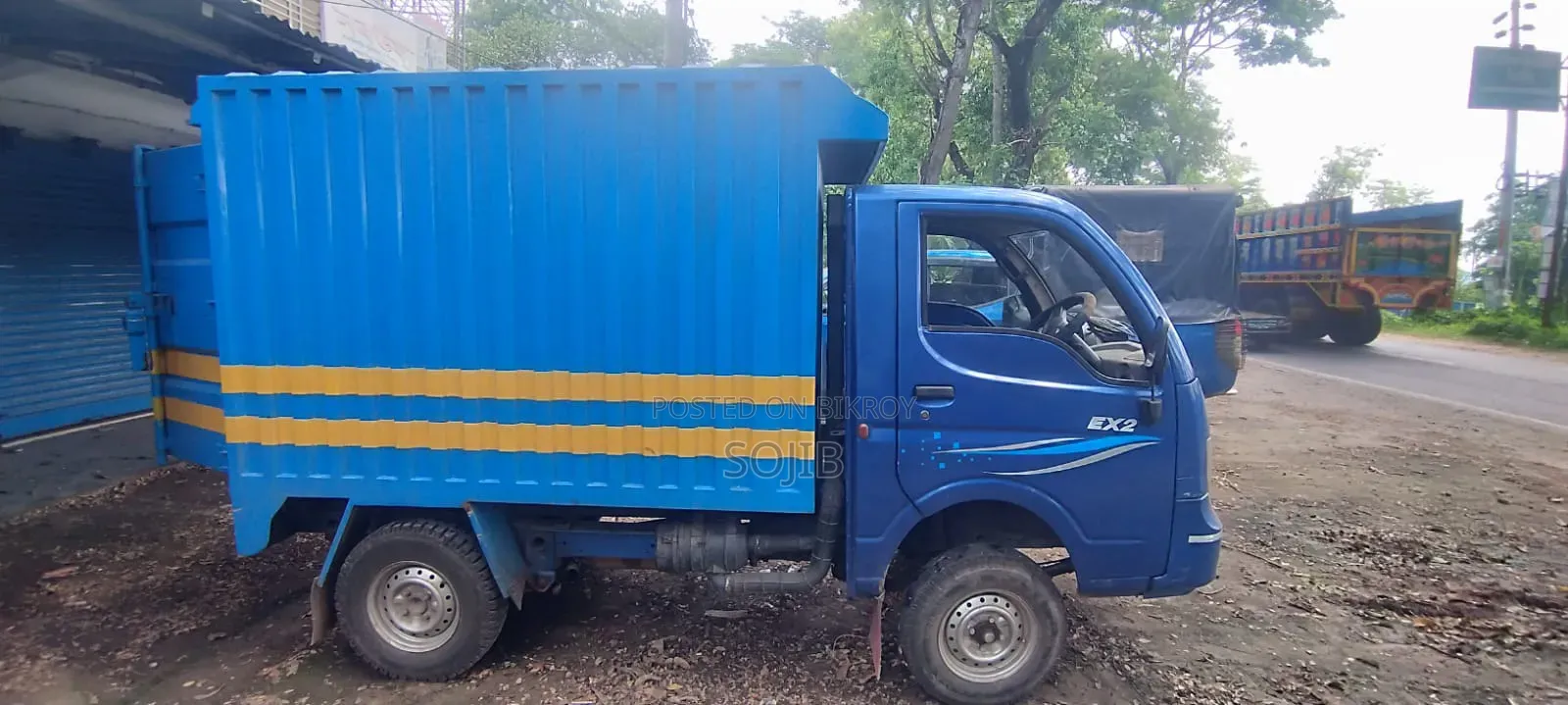 Tata Ex2 Covered Van