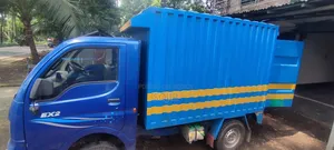 Tata Ex2 Covered Van