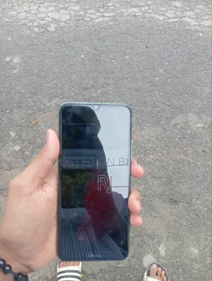 Realme C11 32 GB White