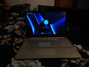 Laptop HP 14-Dq2031tg 16GB Intel Celeron eMMC 60GB