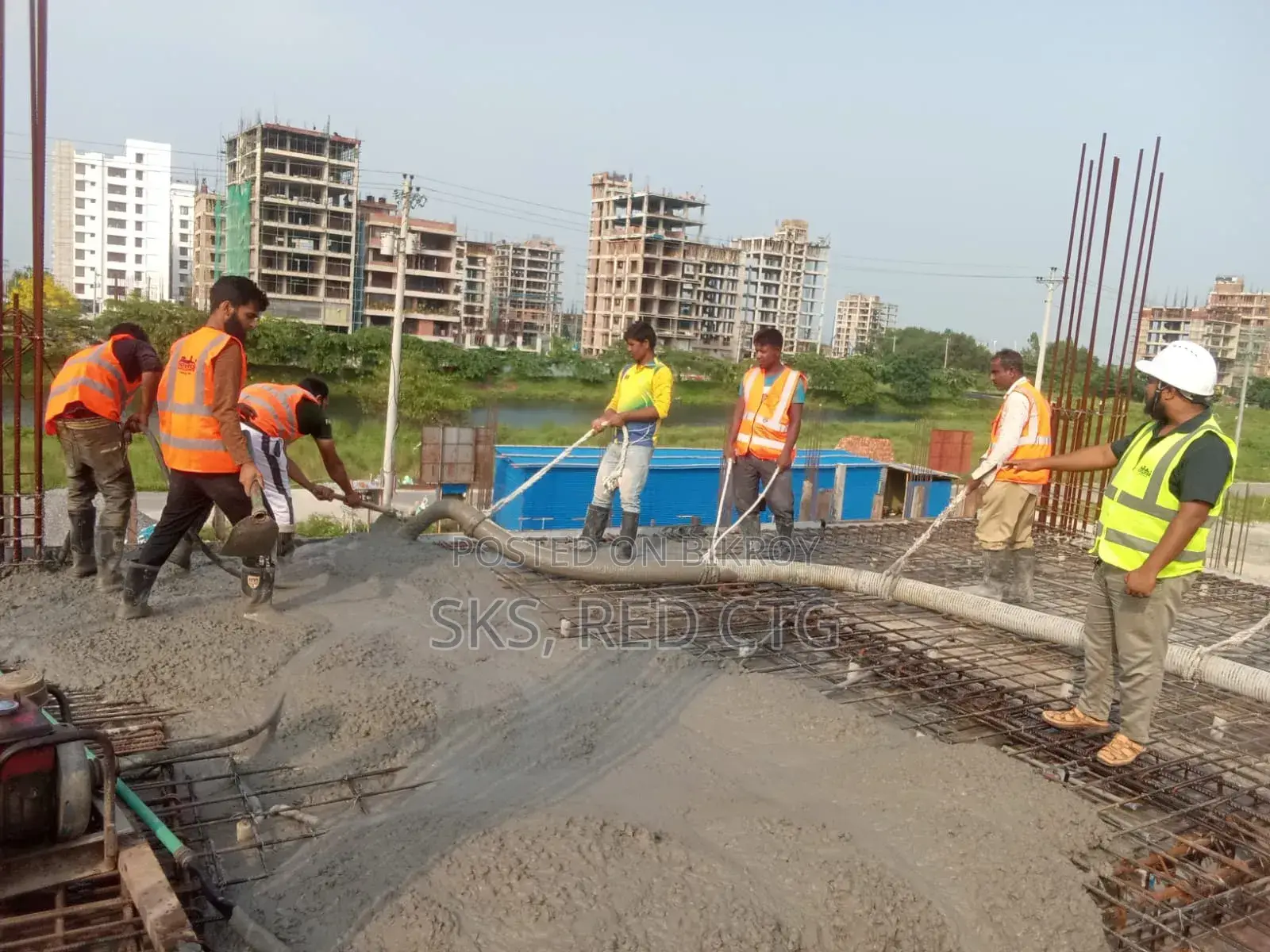 4bdrm Apartment in Green Wood Gardenia, Jalshiri Abason for Sale