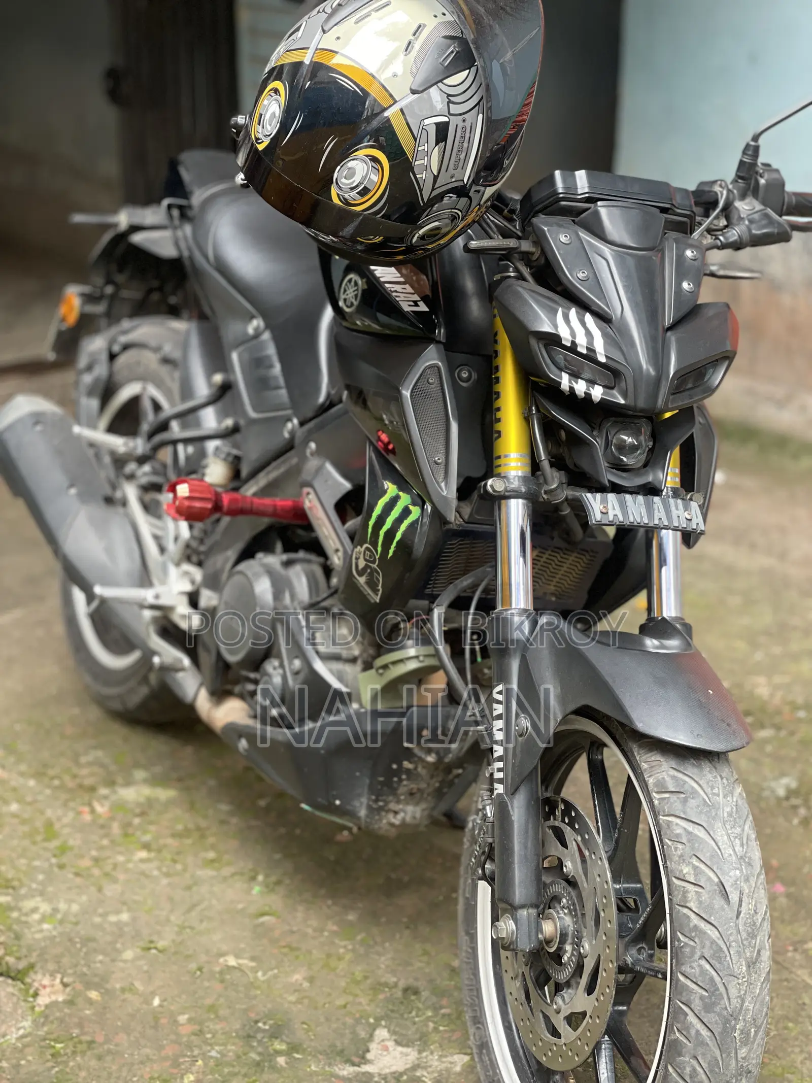 Yamaha 2020 Black