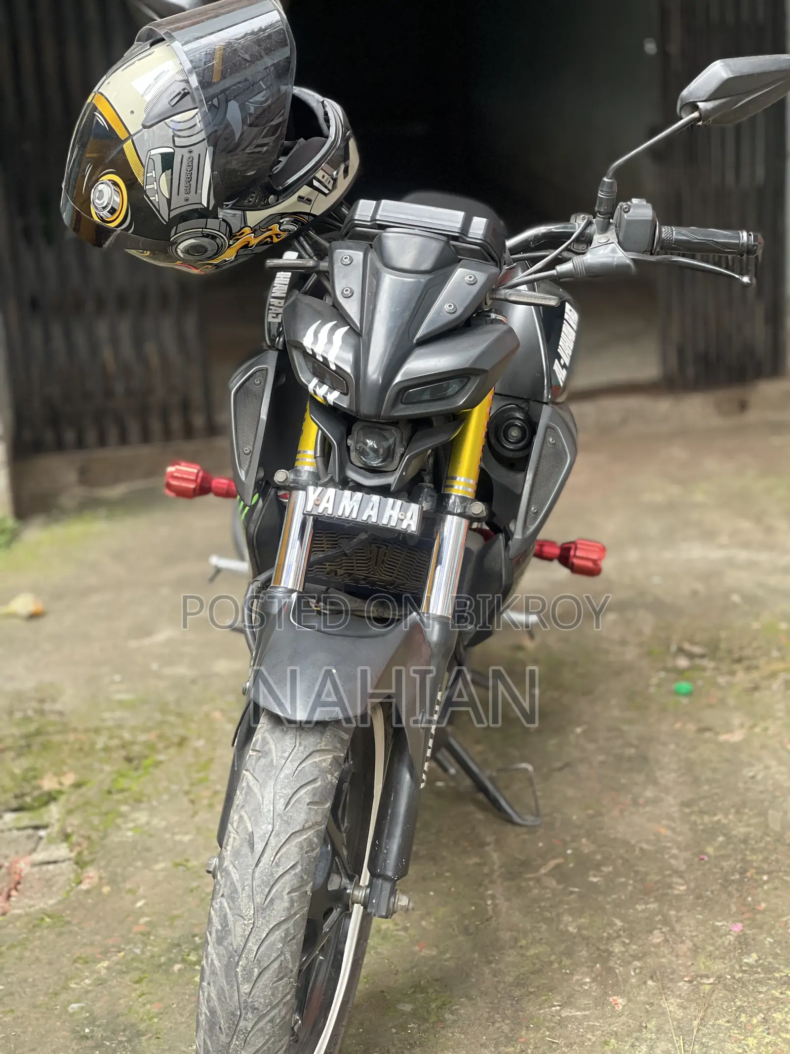 Yamaha 2020 Black
