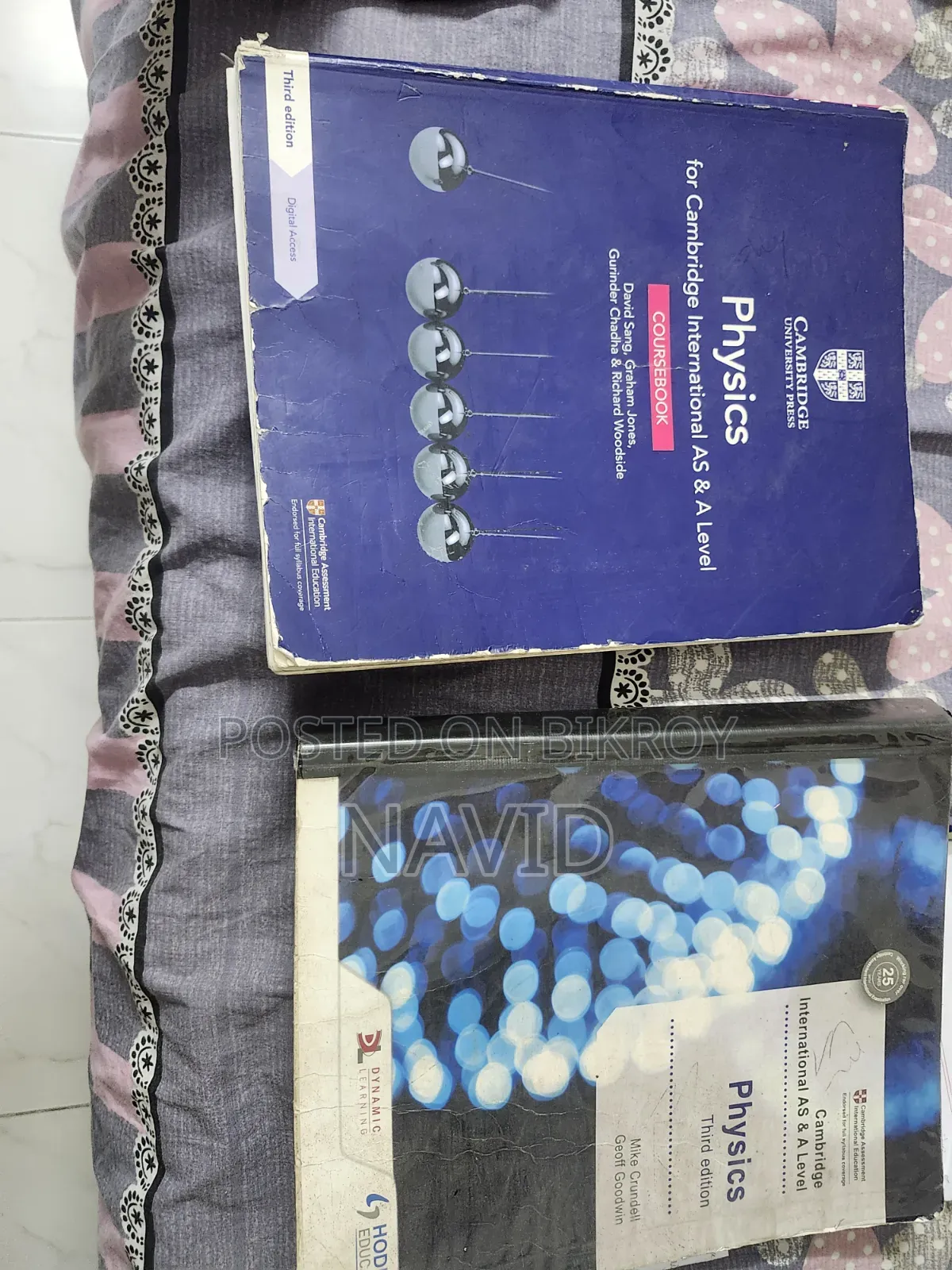 A Level Economics, Physics, and Maths Coursebooks!!!