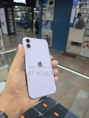 Apple iPhone 11 64 GB Purple