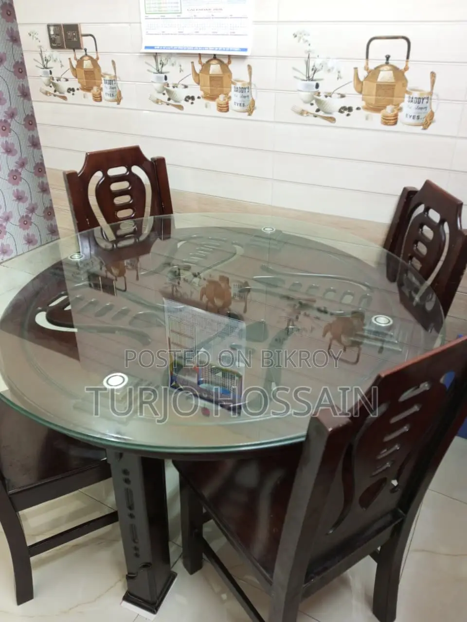Urgent Sale: Excellent 4-Seater Dining Table (Rajshahi)