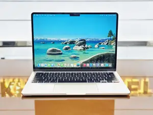 Laptop Apple MacBook Pro 2021 M1 Max 8GB Apple M3 SSD 256GB