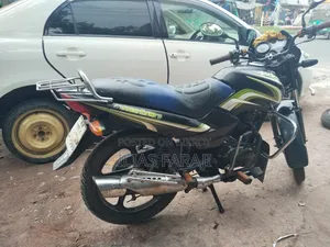 TVS Metro 2018 Green