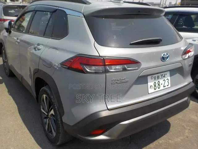 Toyota Corolla Cross 1.8 Hybrid FWD 2022 Gray