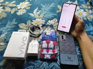 iQOO 128 GB Blue