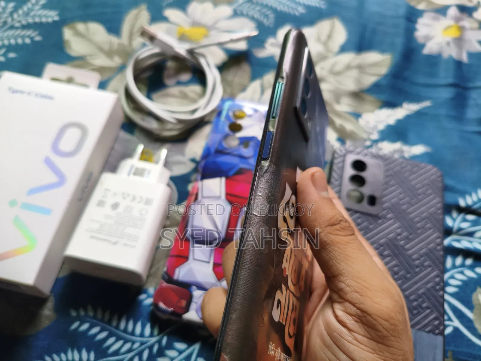 iQOO 128 GB Blue