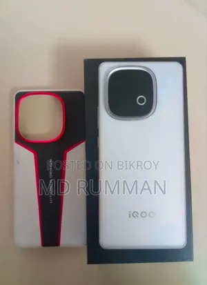 আইকিউওও ২৫৬ জিবি হোয়াইট