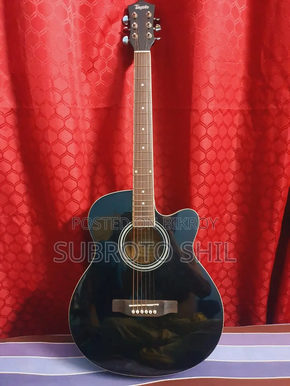 Tayste Guitar For Sell
