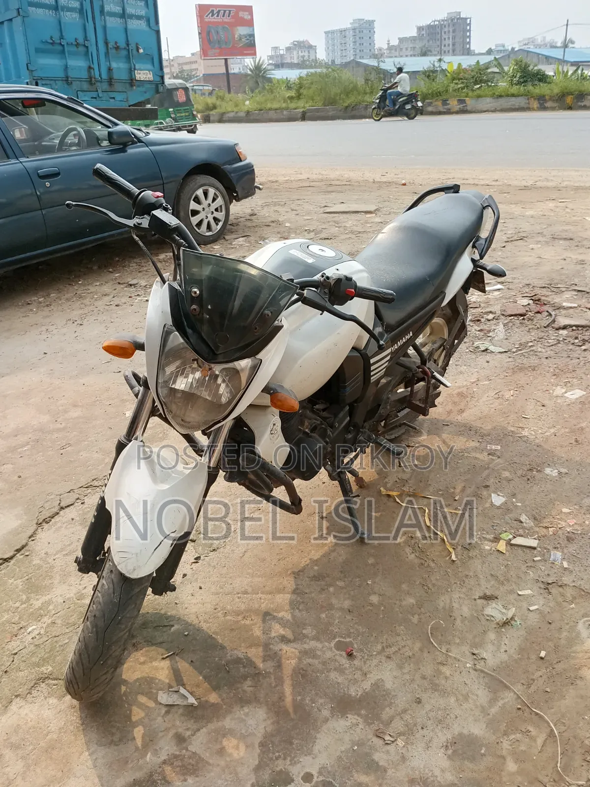 Yamaha FZ 2016 White