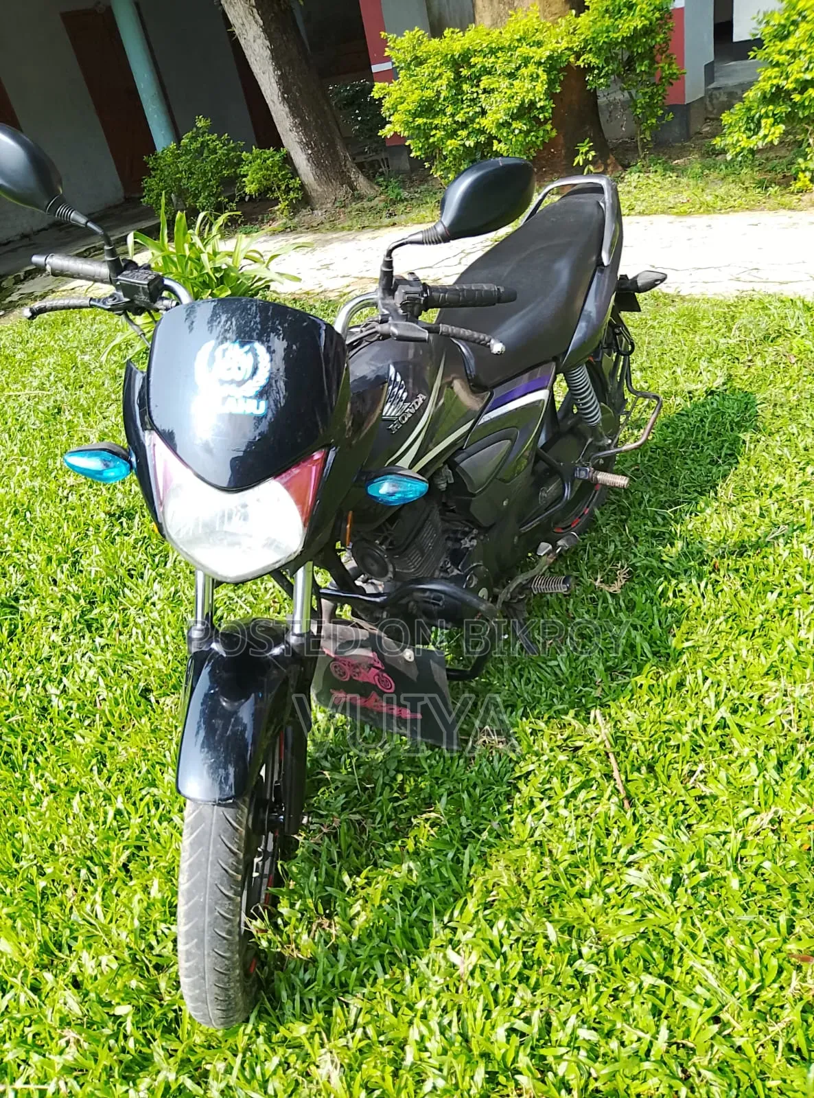 Honda CB 2016 Gray