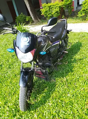 Honda CB 2016 Gray