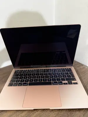 Laptop Apple MacBook Air 2020 8GB Intel SSD 256GB