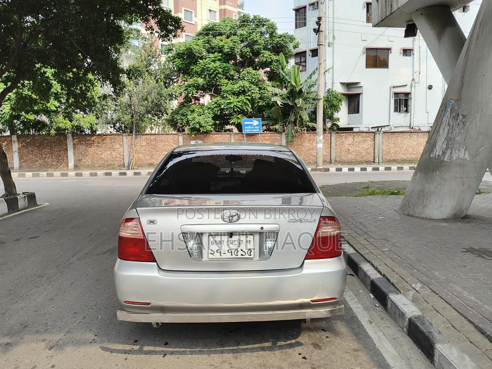 Toyota Corolla 2004 Silver