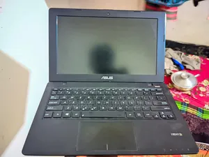 Laptop Asus X200MA 4GB Intel Pentium SSD 256GB
