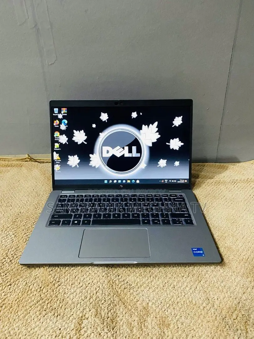 Laptop Dell 3GB Intel SSD 256GB