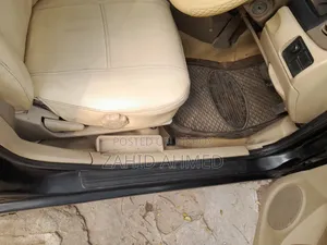 Nissan Sunny 2004 Black