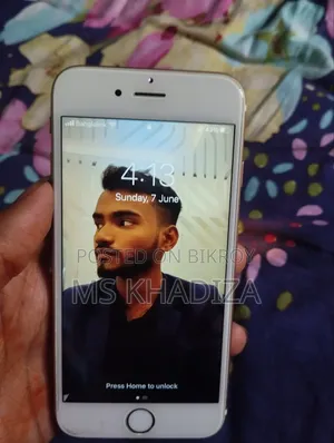Apple iPhone 6s 64 GB Gold