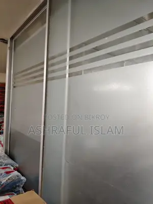 ৬ পিস থাই গ্লাস পার্টিশন (৭×৪.৫ ফিট)
