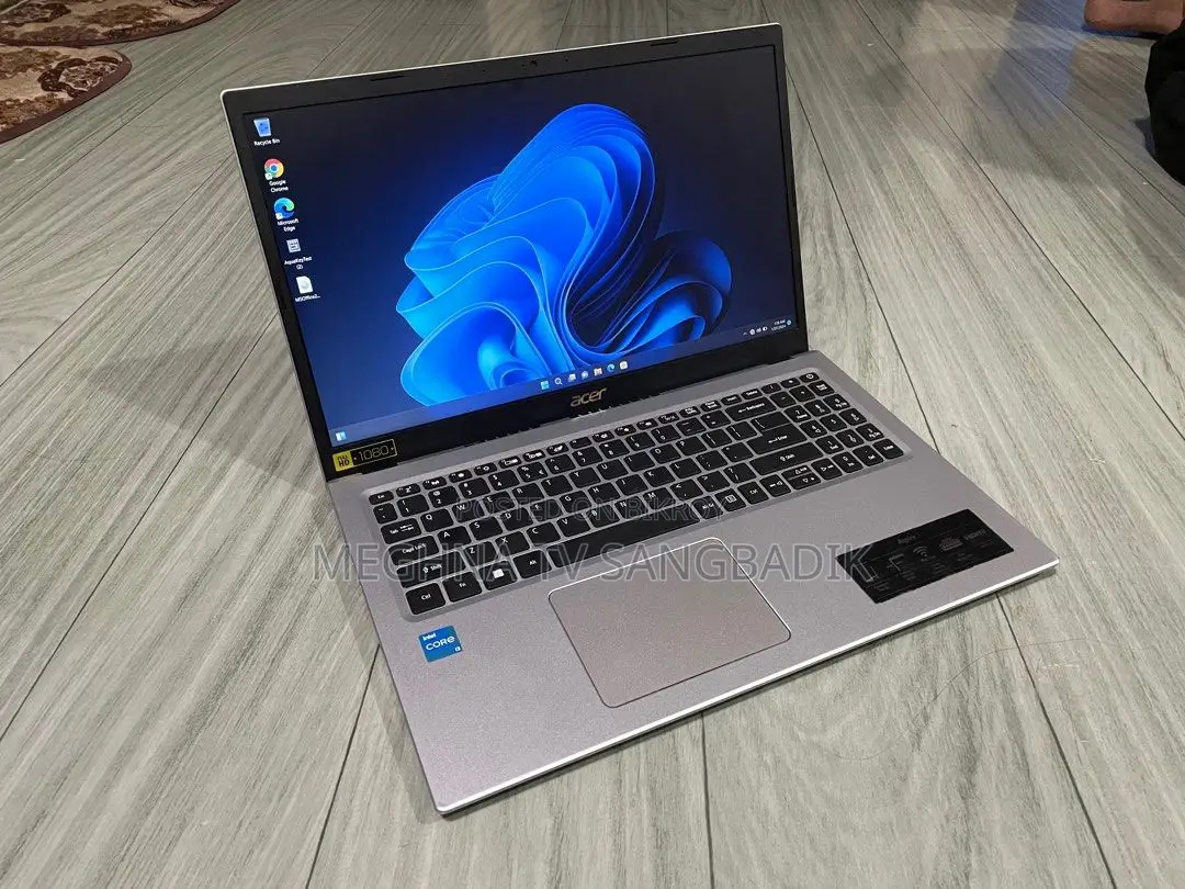 Laptop Acer 4GB Intel SSD 500GB