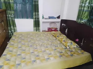 Two Beds / 2 Bed