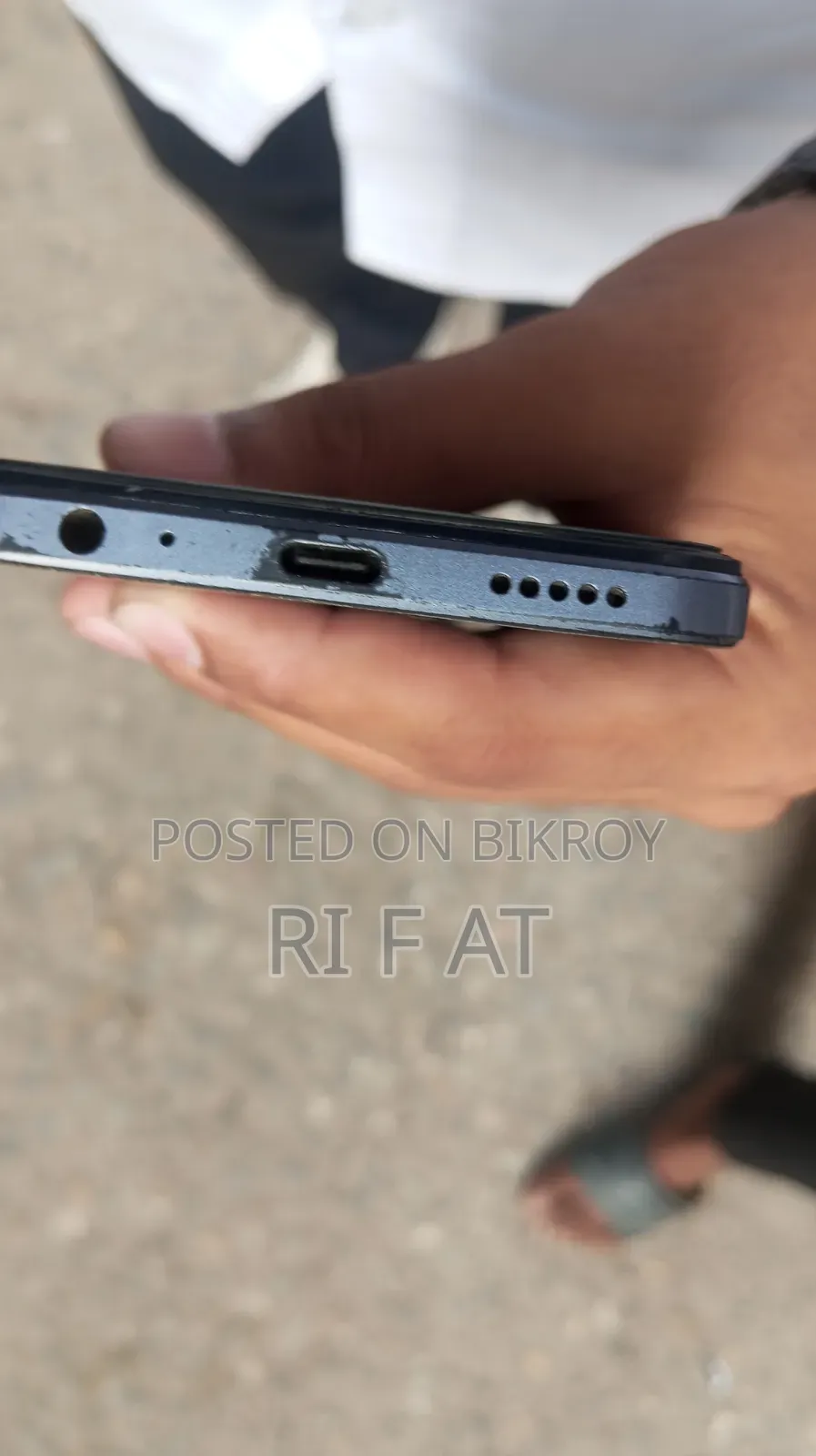Vivo Y56 128 GB Black
