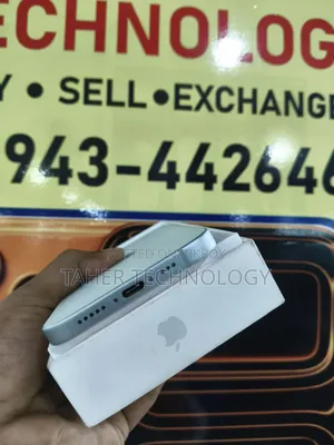 Apple iPhone 15 256 GB Silver