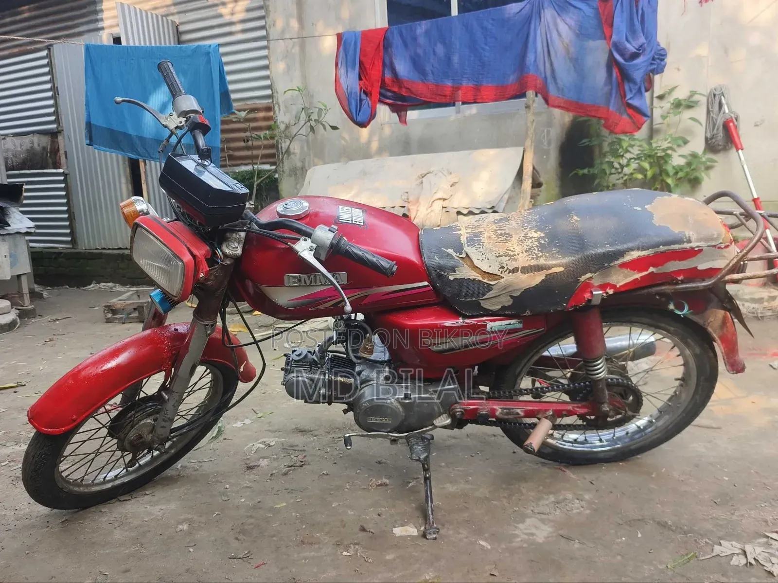 মোটরসাইকেল ২০০৮ লাল