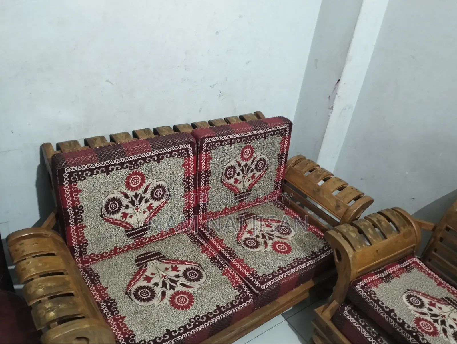 জরুরি টাকার প্রয়োজন বিক্রি হবে