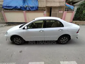 Toyota Corolla 2004 White