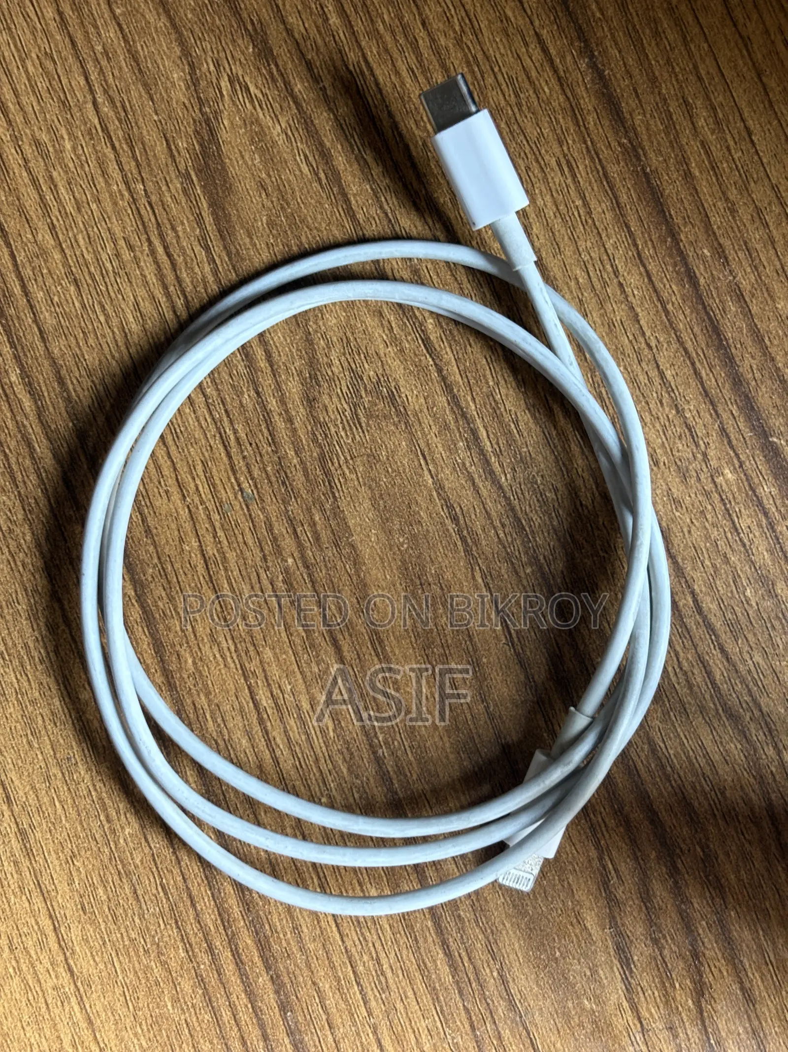 iPhone Lightning Cable