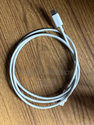 iPhone Lightning Cable