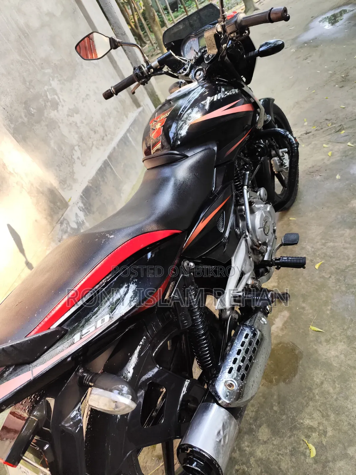 Bajaj Pulsar 150 2011 Black