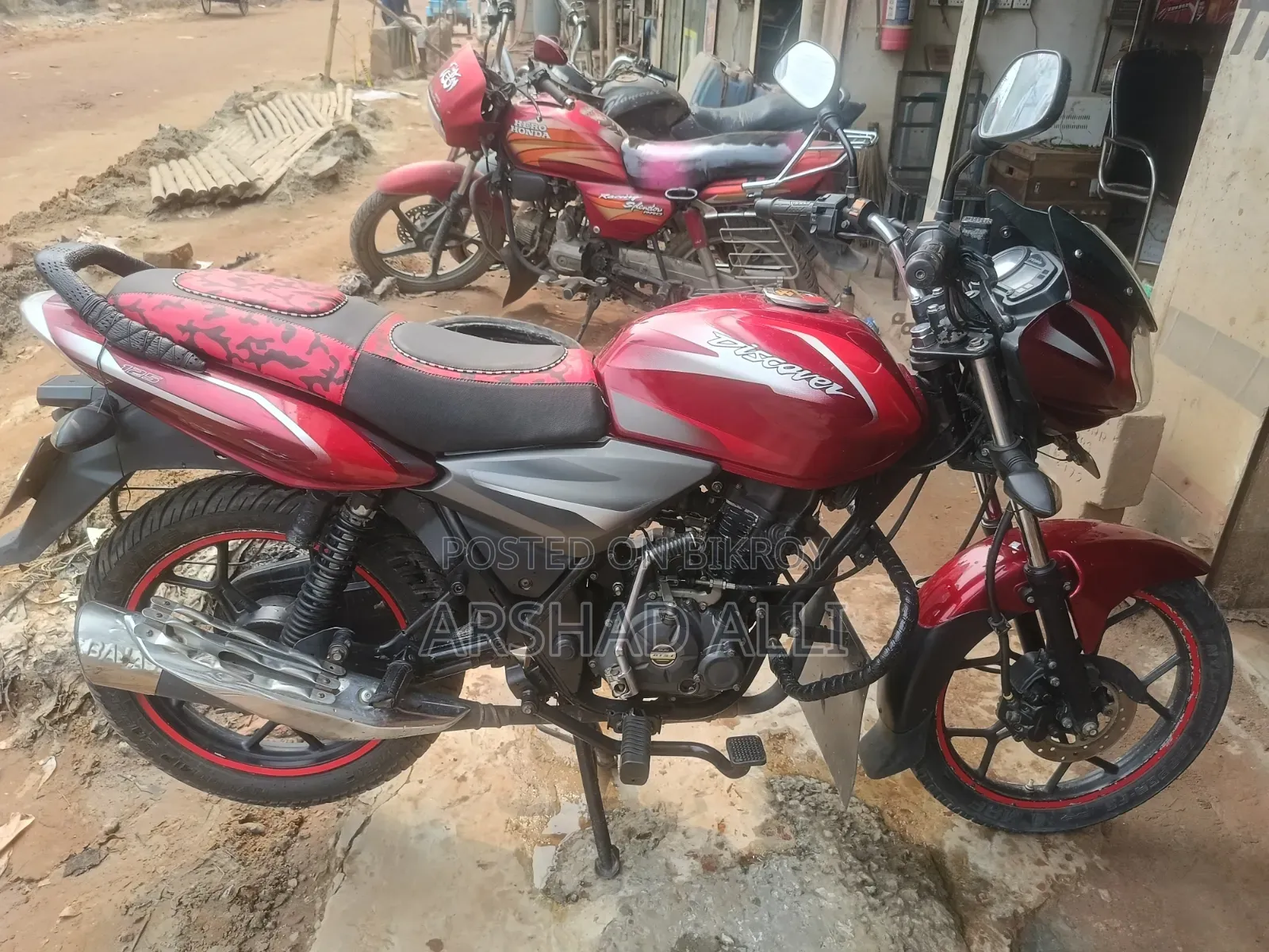 Bajaj Discover 125 2018 Red