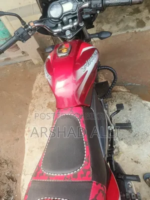 Bajaj Discover 125 2018 Red
